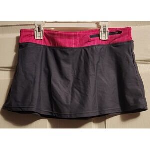 WOMEN'S MEDIUM  SPORTY SWIM SKIRT, Gray & Pink With Tech Pocket